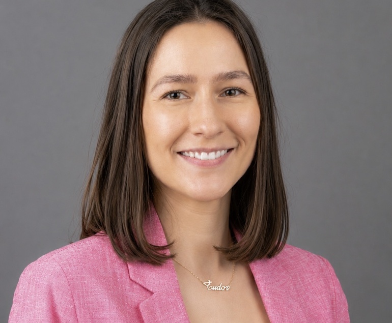 Dr. Diana Hădăreanu